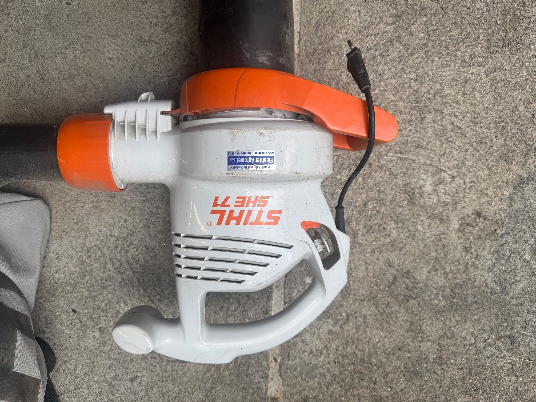 Stihl Aspirateurs & souffleurs à feuilles: Stihl Laubsauger SHE71 gebraucht – D'occasion à Krauchthal par 94GT86 1