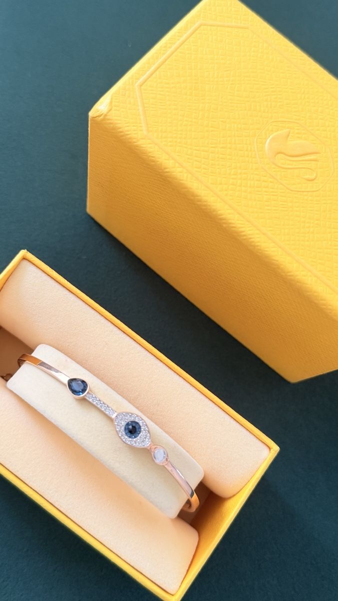 Swarovski Bracciali & Braccialetti: Swarovski Symbolica Bangle Evil Eye Armband – Usato da Chézard-St-Martin venduto da nel_269s 4
