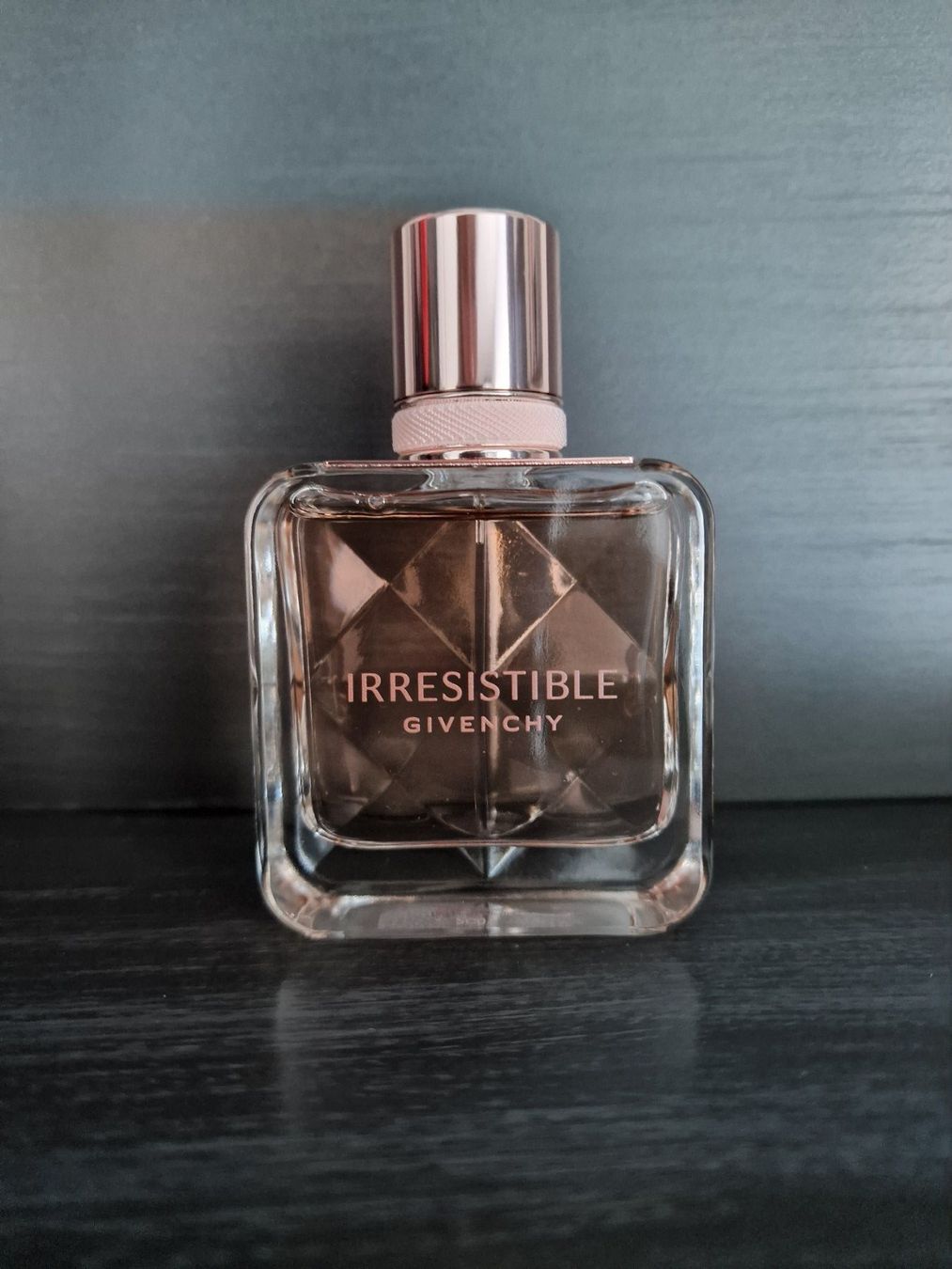 Givenchy Profumi & Eau de Toilette: Givenchy; Irresistible 5ml Parfümprobe / Abfüllung – Nuovo (secondo la descrizione) da Root venduto da FragranceEla
