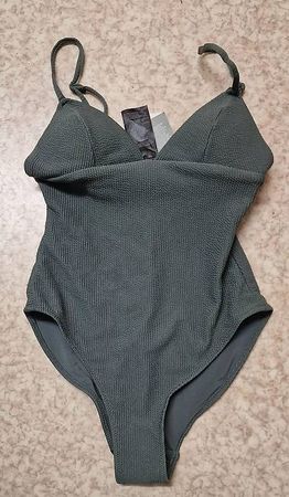 Badeanzug 34 NEU mit Etiketten