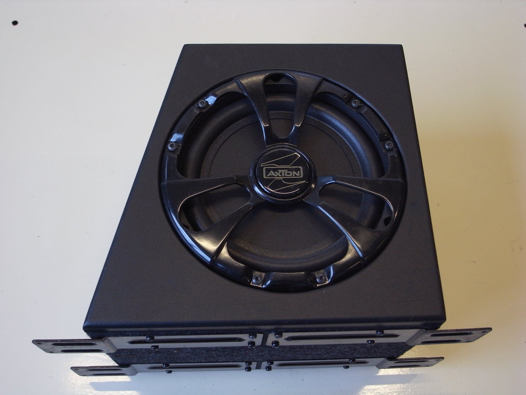 Pioneer Casse acustiche: Axton ATB20A Akitv Subwoofer Auto Lautsprecher – Usato da Luterbach venduto da etap26