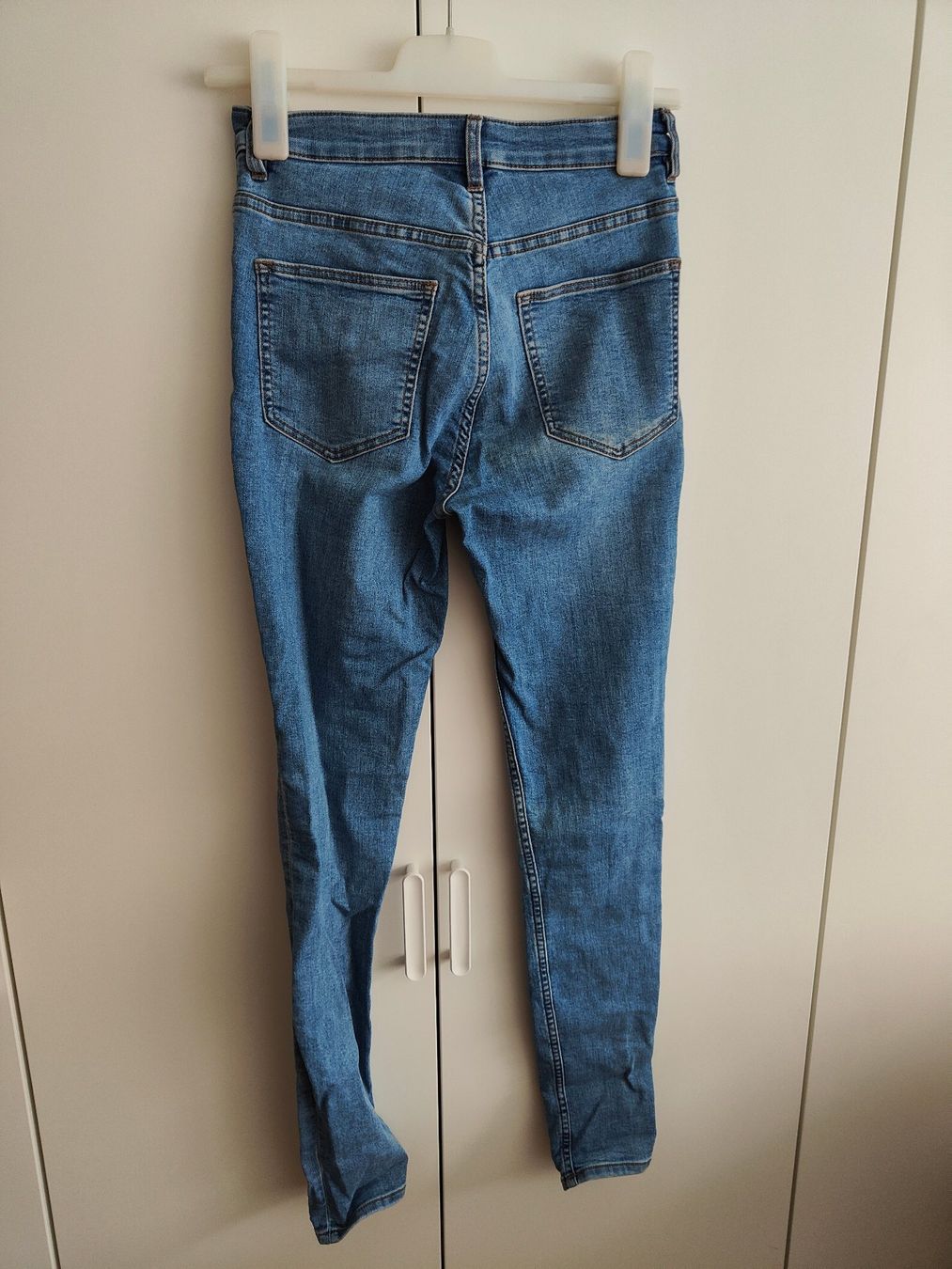 H&M Jeans: H&M Jeans - Grösse 36 – Usato da Rickenbach b. Wil venduto da Beautiful.Things 4