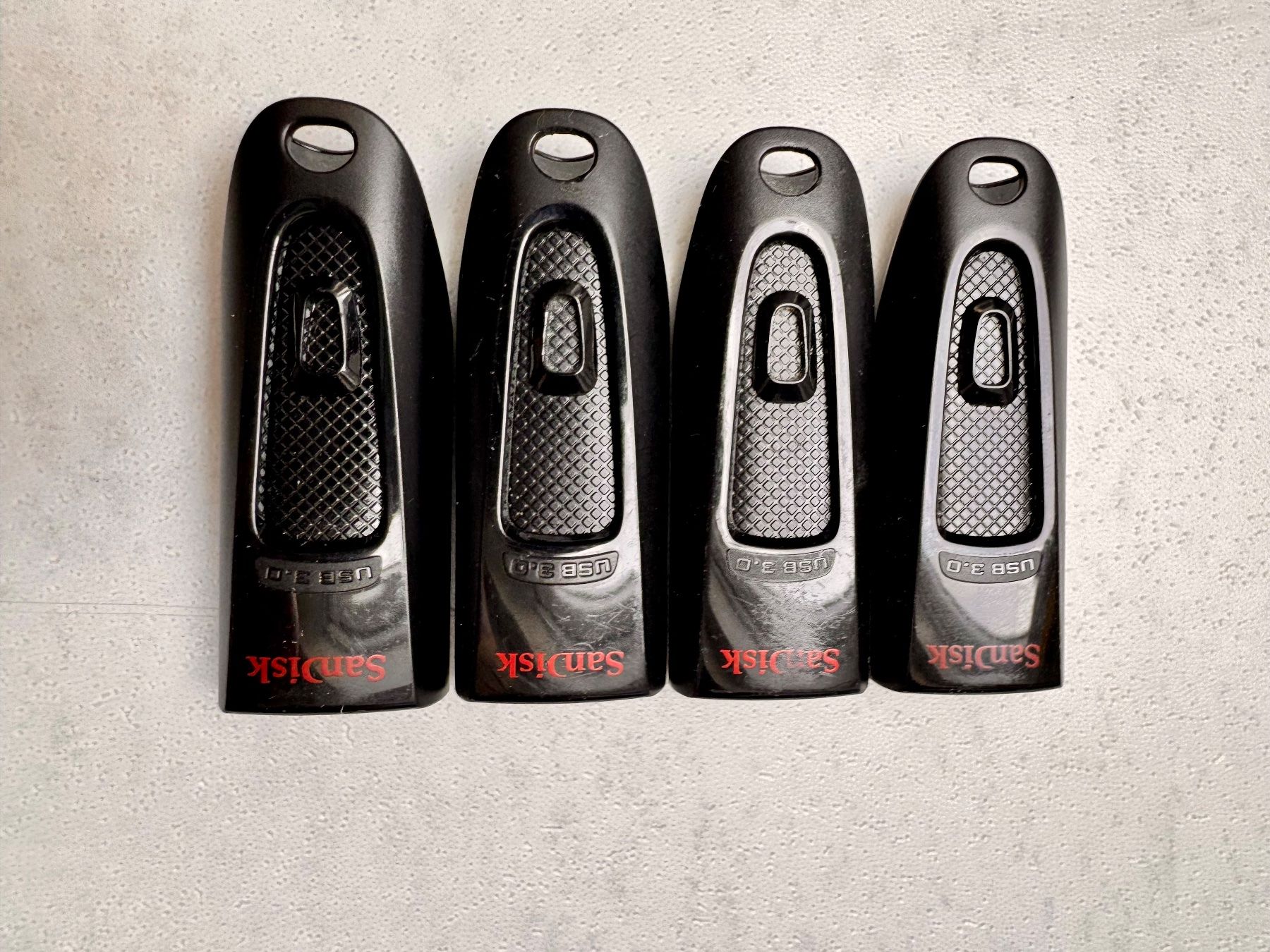 Sandisk USB Sticks: 4x SanDisk USB 3.0 Sticks 32GB – Gebraucht aus Hermetschwil-Staffeln von Mobile2013 2