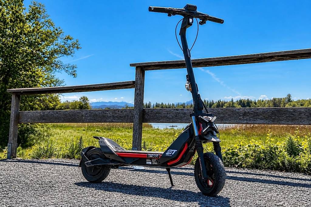 Segway Kickboard: Segway-Ninebot ZT3 Pro, Garantie bis 05/2028 – Usato da Unterlunkhofen venduto da BP5002 2
