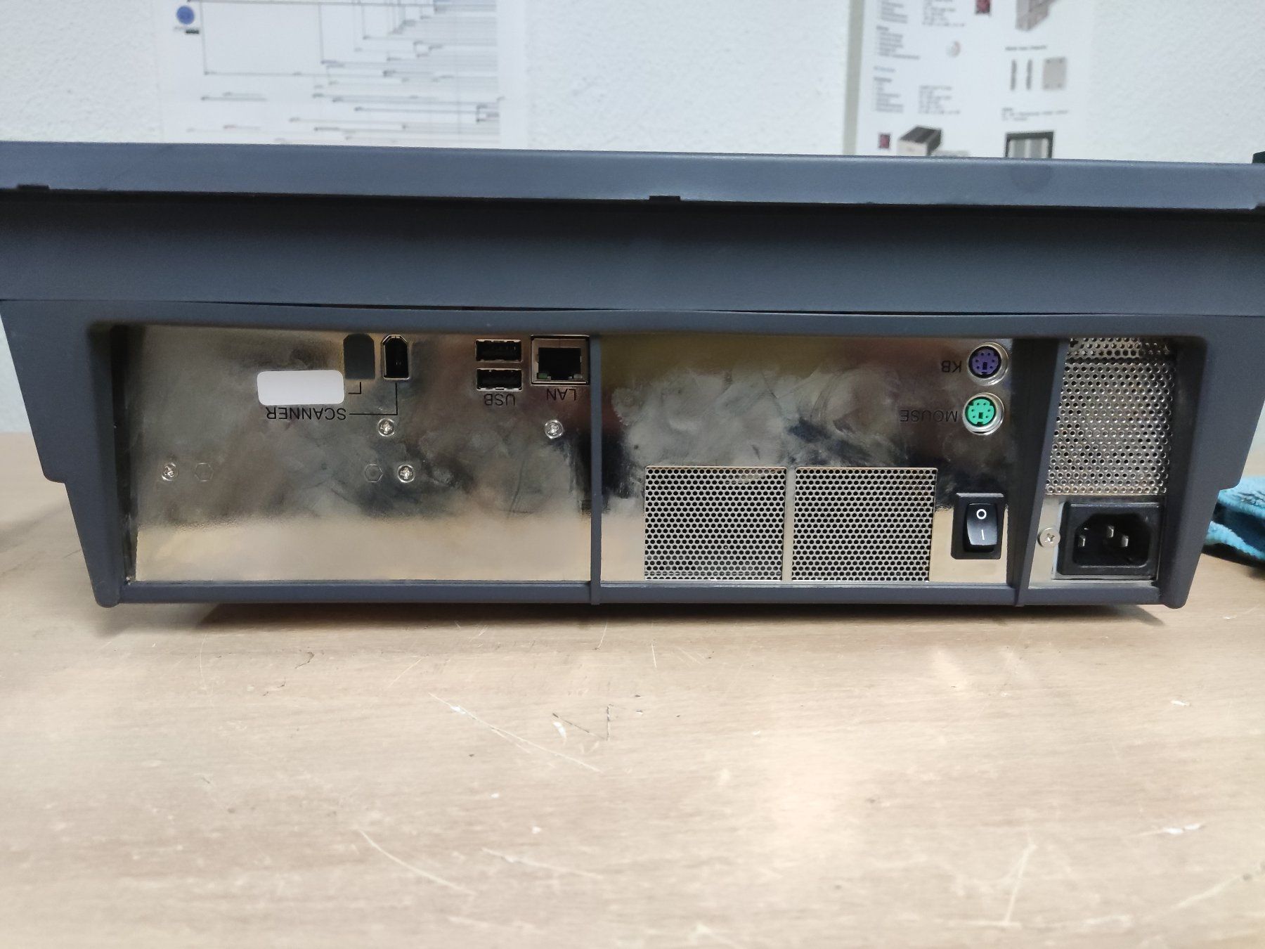 Hewlett Packard PCs: Retro Panel PC – Defekt aus Wangen ZH von Norste 1