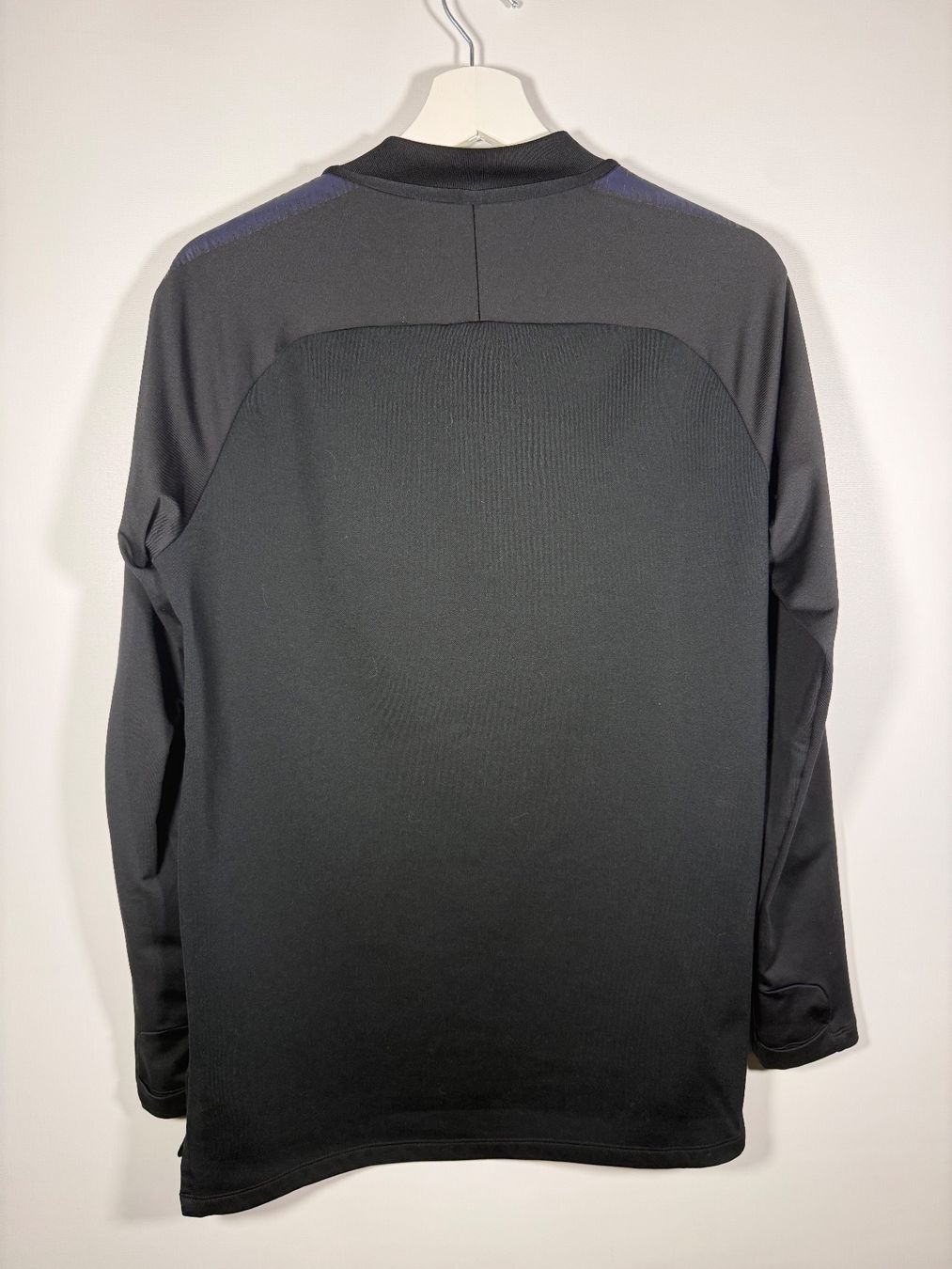 Nike Canottiere & Pantaloni: Nike Langarmshirt England M – Nuovo e nell'imballaggio originale da Mühledorf BE venduto da ericgrunder_12 1