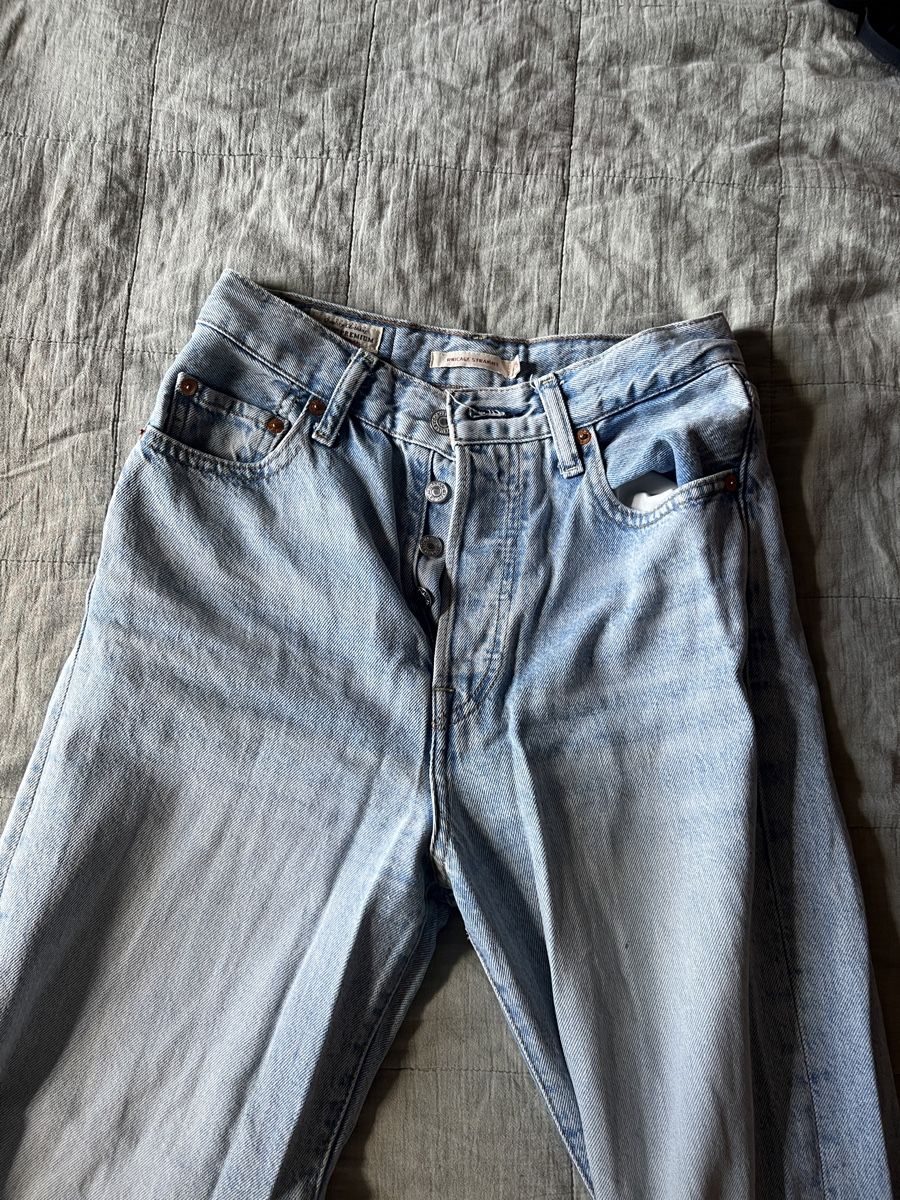 Levi's Jeans: Levi's Jeans – Usato da Fribourg venduto da ncv_h2lr