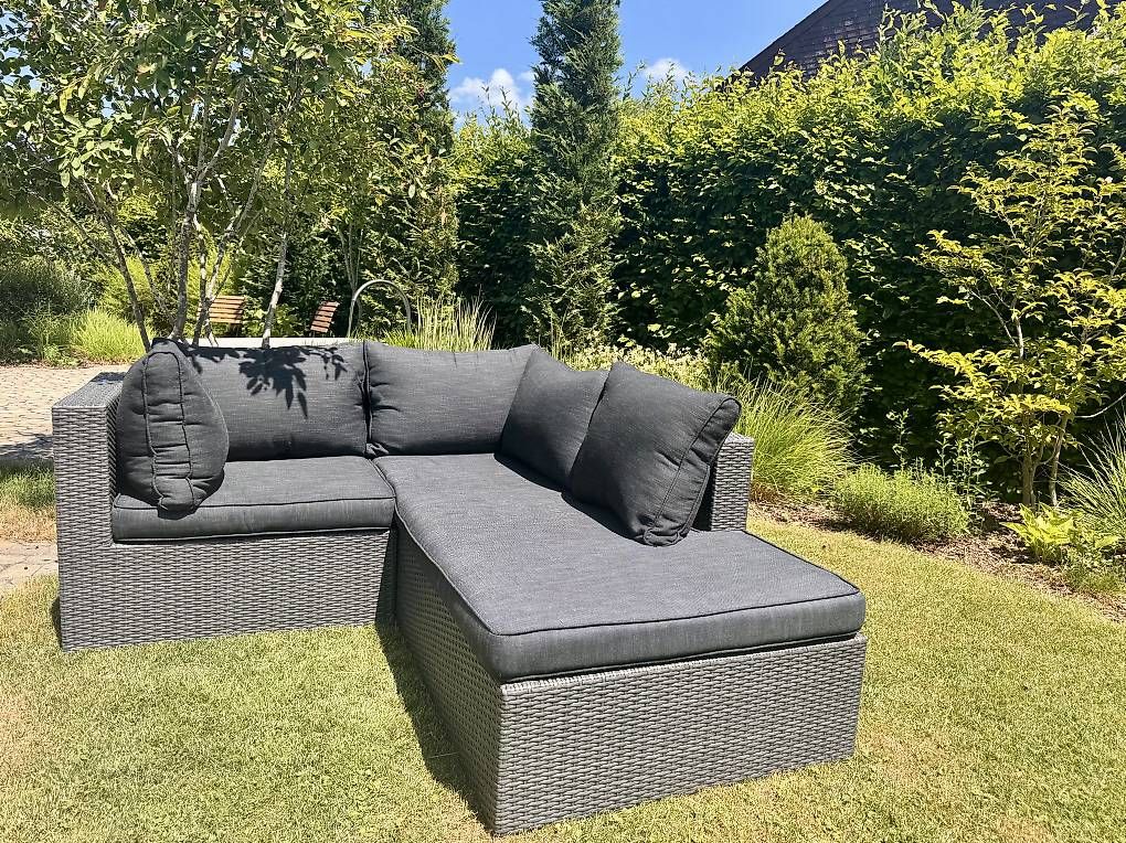 Divani: Rattanlounge Anthrazit gut erhalten – Usato da Langenthal venduto da InteriorN