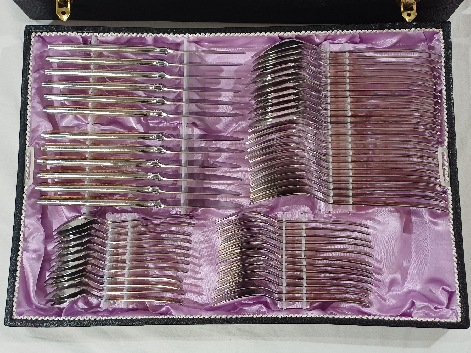 Solingen Set di posate: Vintage Solinger Roneusil Besteck 70-teilig – Usato da Luzern venduto da IG_Arbeit 1