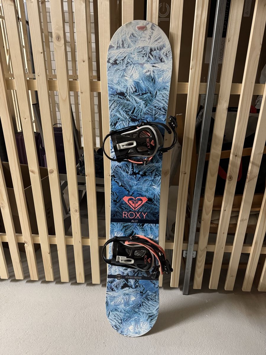 Roxy Board: ROXY Snowboard – Usato da Uznach venduto da jasmino12