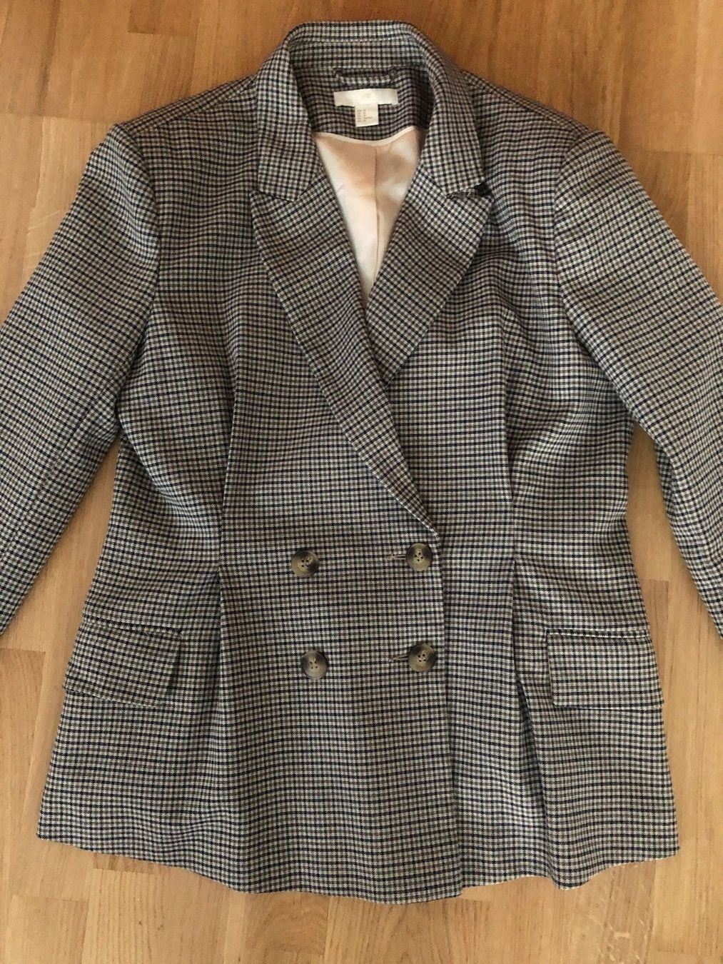 Jacken: Blazer kariert von H&M Gr. 42 – Gebraucht aus Gossau SG von Gusho 4