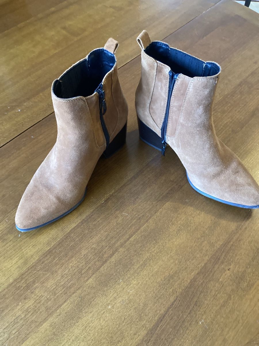 Esprit Scarpe da donna: Esprit Wildleder Stiefeletten Gr. 39 – Usato da Zürich venduto da fra_c6nh 3
