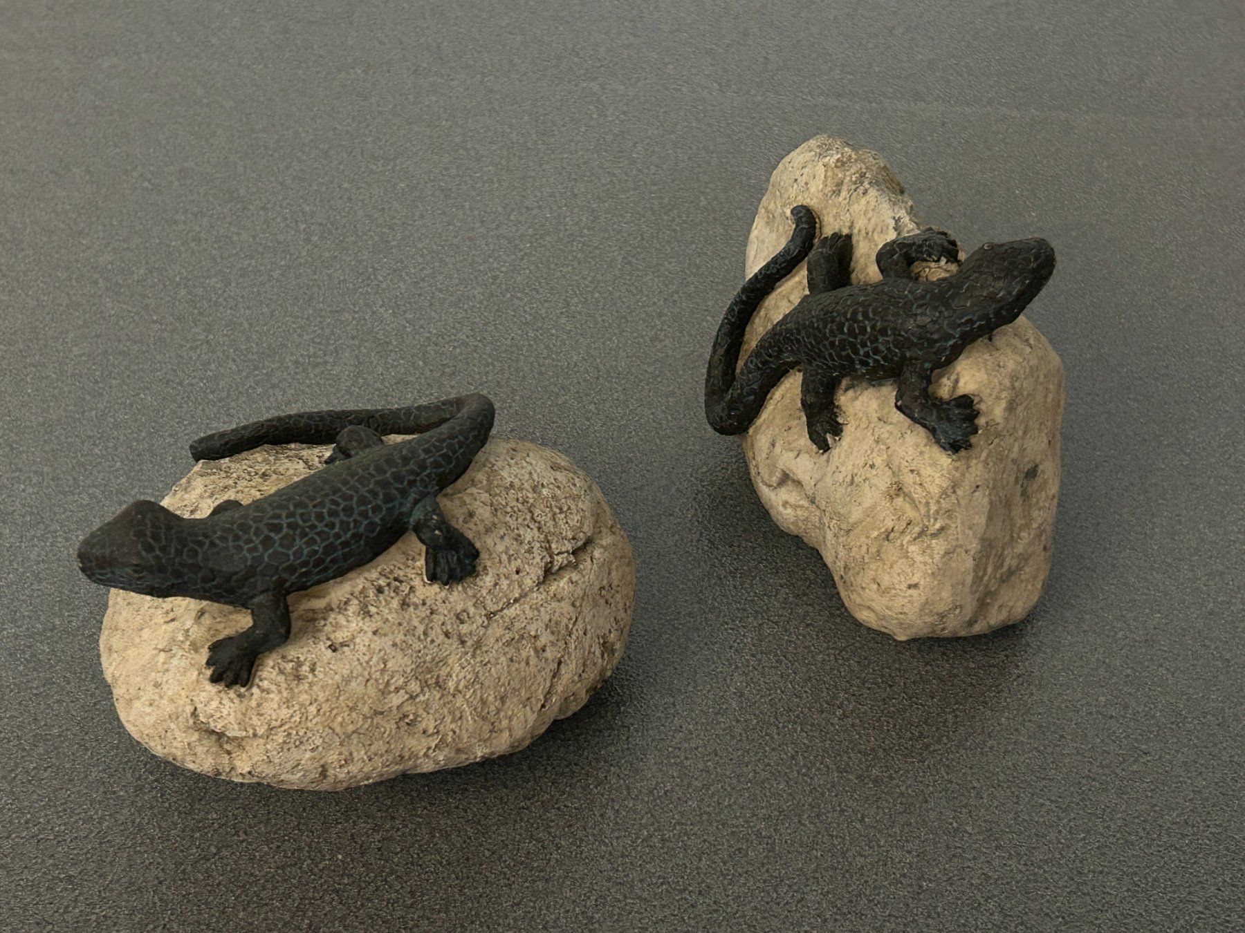 Figuren: Dekorative Eidechsen auf Stein - Lézards sur pierre - déco – Gebraucht aus Küsnacht ZH von filo_fila8700 1