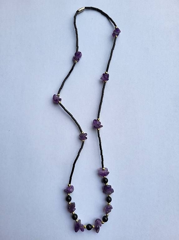 Catenine: Perlenkette mit Amethyst - Steinen – Usato da Ennetbürgen venduto da Ribi8 1
