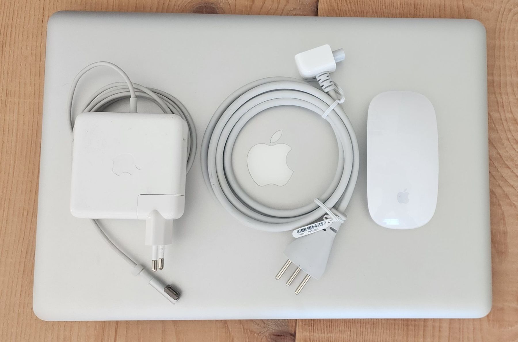 Apple Notebook: MacBook Pro 15 Zoll, anfangs 2011 – Usato da Appenzell Meistersrüte venduto da Brendianer 3