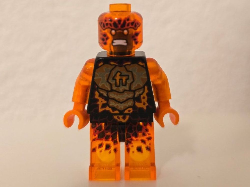 Lego Jouets: Lego Ninjago Crystalized Cole Golden Dragon njo781 – D'occasion à Suhr par fuva23