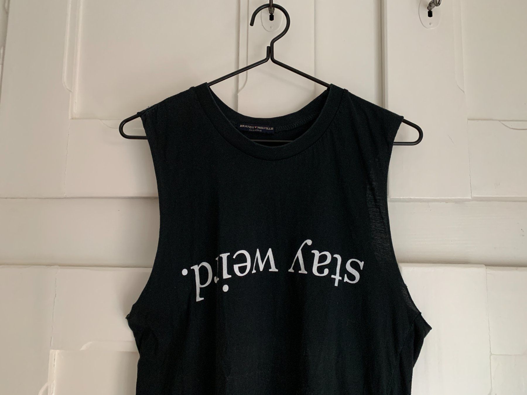 Brandy Melville Tops: BRANDY MELVILLE - Top schwarz – D'occasion à Zürich par Diazaio 1