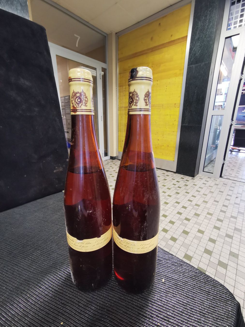 Wein: 2 X FORASTERA ITALIE 1976 – Neu (gemäss Beschreibung) aus Genève von Leboucheoreilles 8