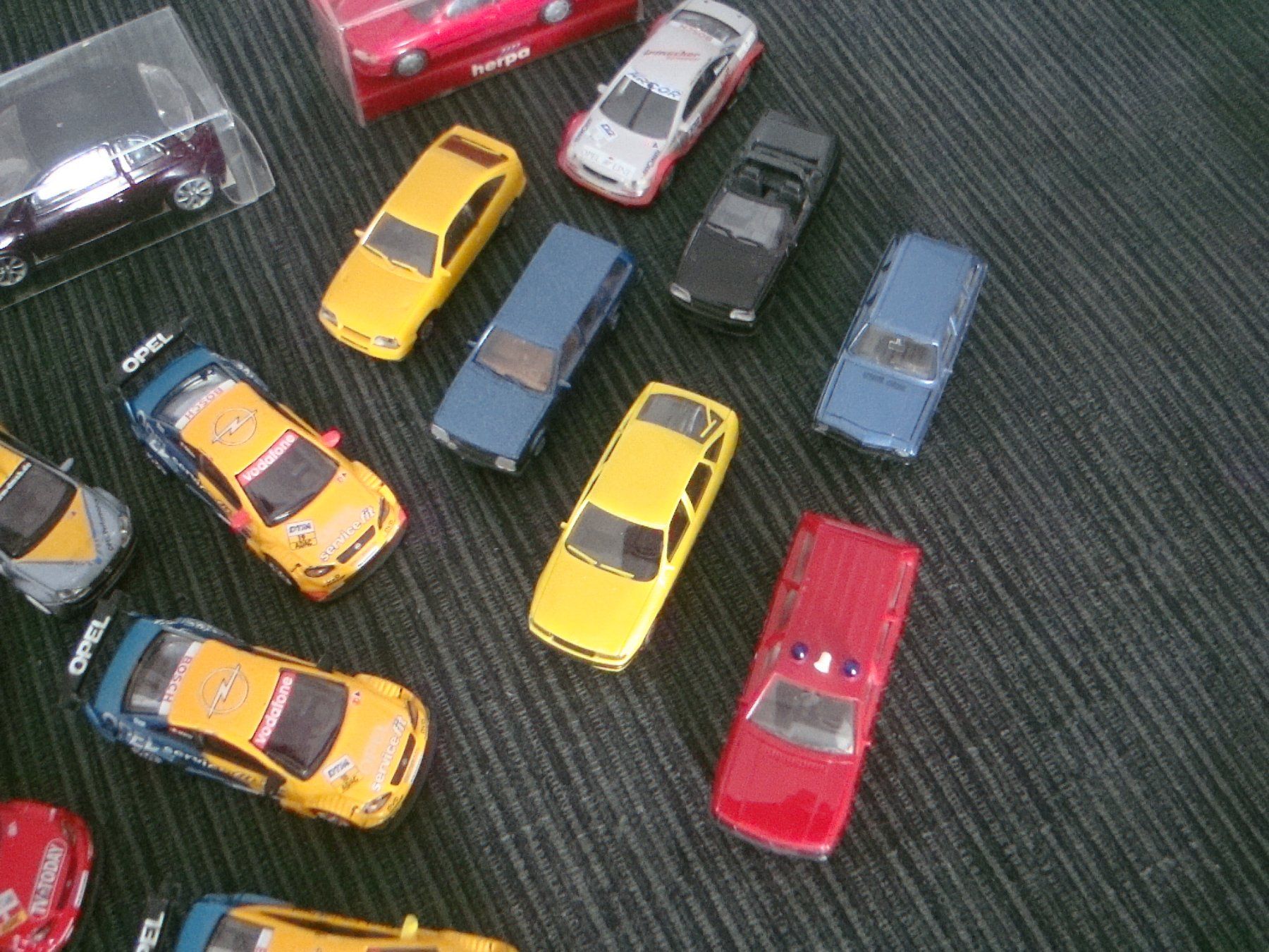 Opel Voitures modèles: 16 Opel - Modelle – D'occasion à Neuenegg par flohcante 2