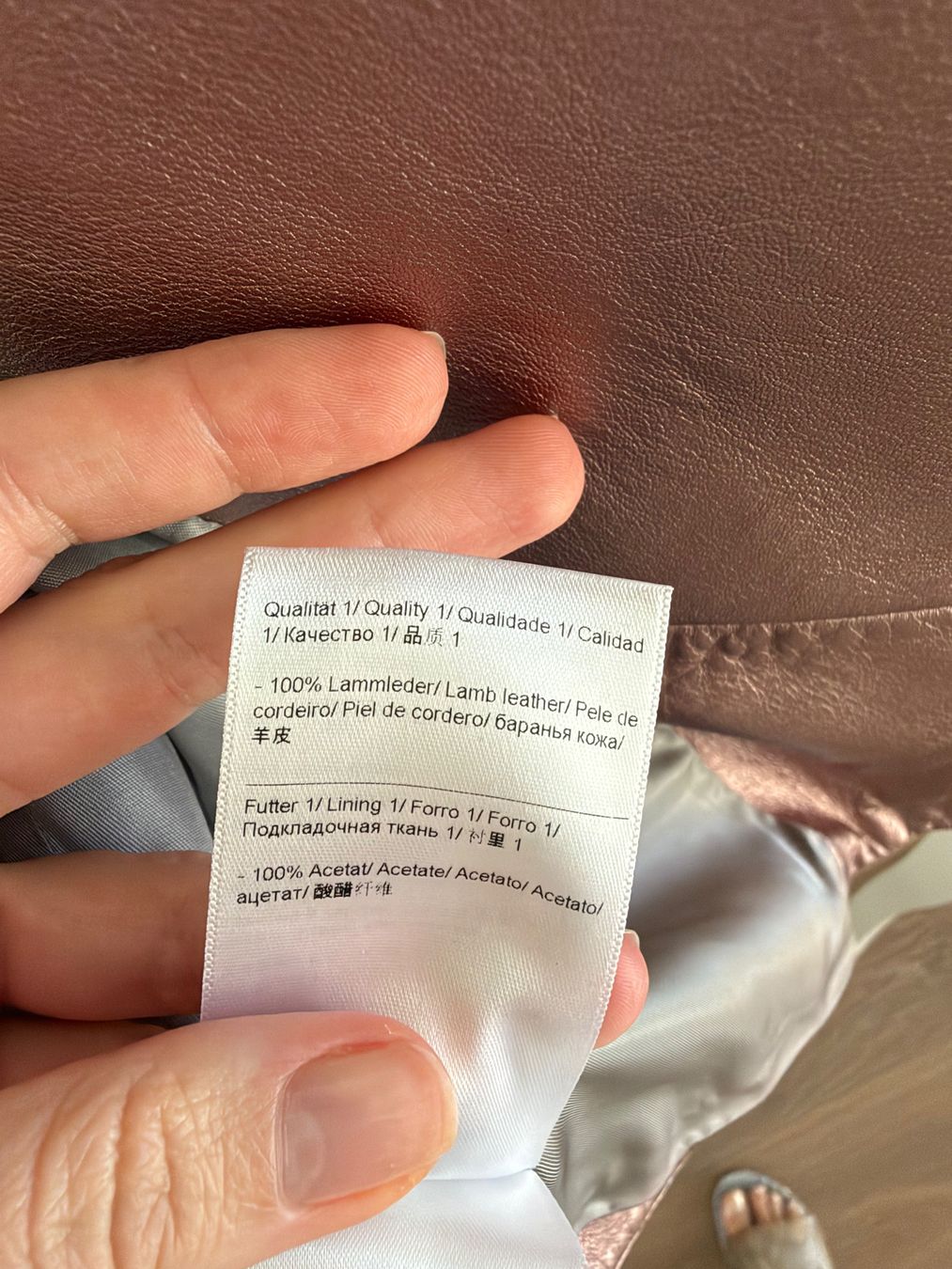 Escada Jacken: Escada Leather Jacket Metallic Pink – Gebraucht aus Langnau am Albis von vitakl8 5