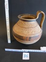 Vase aus Ton, handbemalt mit Henkel Antik
