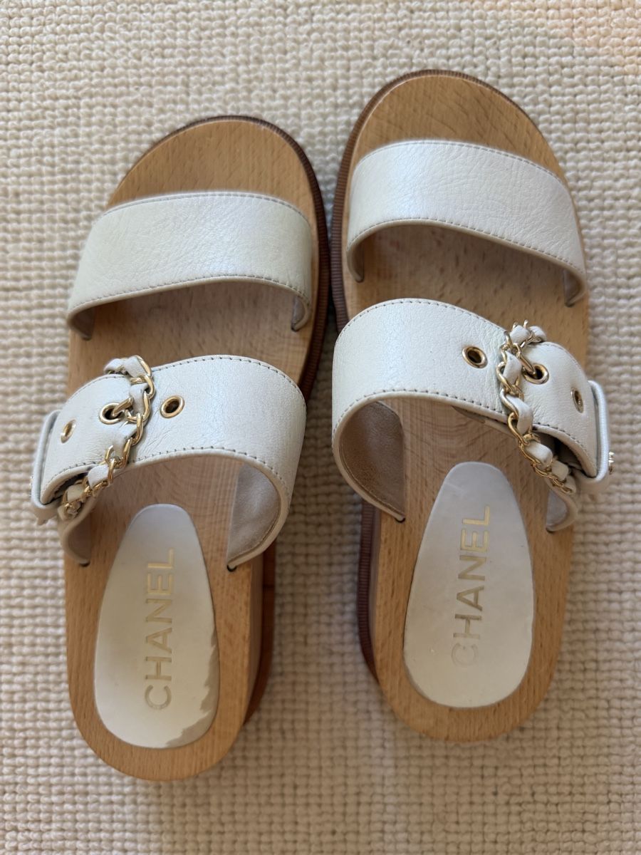 Chanel Scarpe da donna: Sandales Chanel plate-forme – Usato da Genève venduto da bisounours23 2