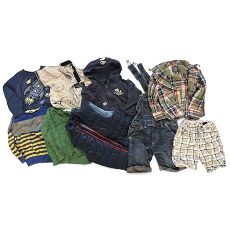 Kleiderpaket Junge 9 Teile Grösse 98