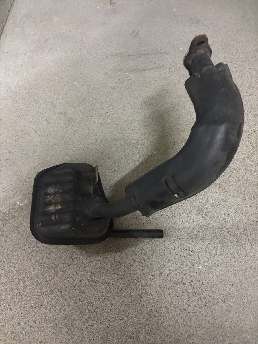 Vespa Sistemi di scarico: Vespa 50 Special Auspuff – Usato da Zofingen venduto da Rca0
