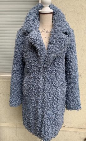 Superbe manteau bouclé RIVER ISLAND 100%polyester t.XS