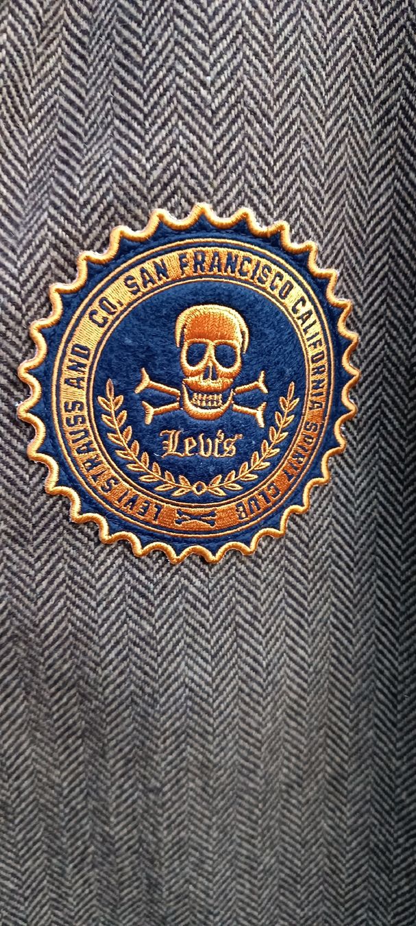 Levi's Vestes: Levi's Jacke mit Teddyfutter, Gr. S – D'occasion à Triesen par NFL89 2