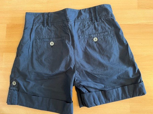 Gant Hosen: Damen Shorts Gant Gr.34 – Gebraucht aus Wabern von adamovski 2