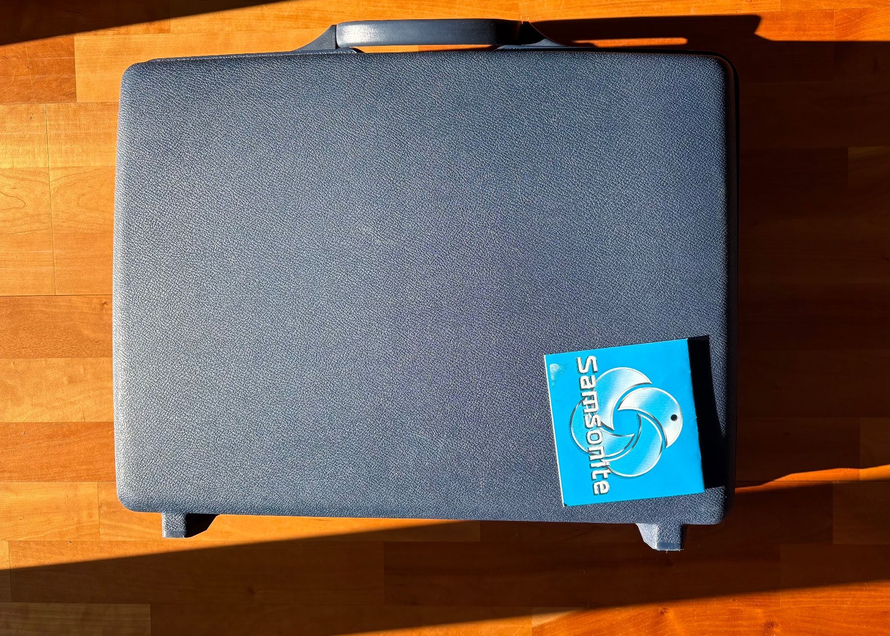 Samsonite Valigie: Valise week-end vintage Samsonite, bleu - utilisée 1 fois. – Usato da Crans  Montana venduto da proff 3