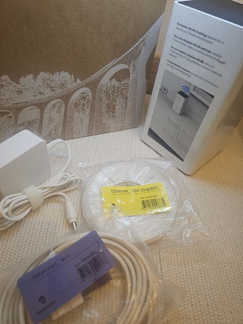 Swisscom Modem & Router: Internet Box 2 – Nuovo e nell'imballaggio originale da Nidau venduto da cinZanoo 1