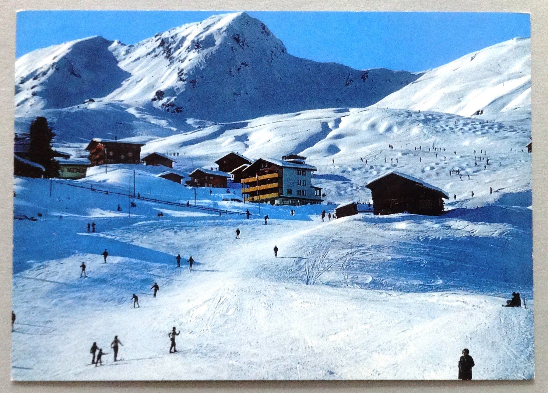 Cartes postales: Inner-Arosa, Carmennaabfahrt – Défectueux à Fétigny par Billy2miny