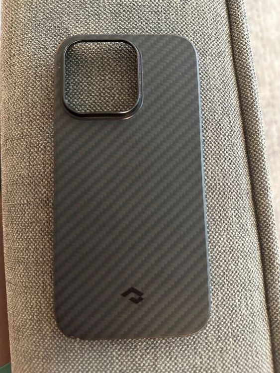 iPhone 14 Pro PITAKA Carbon Case | Kaufen auf Ricardo
