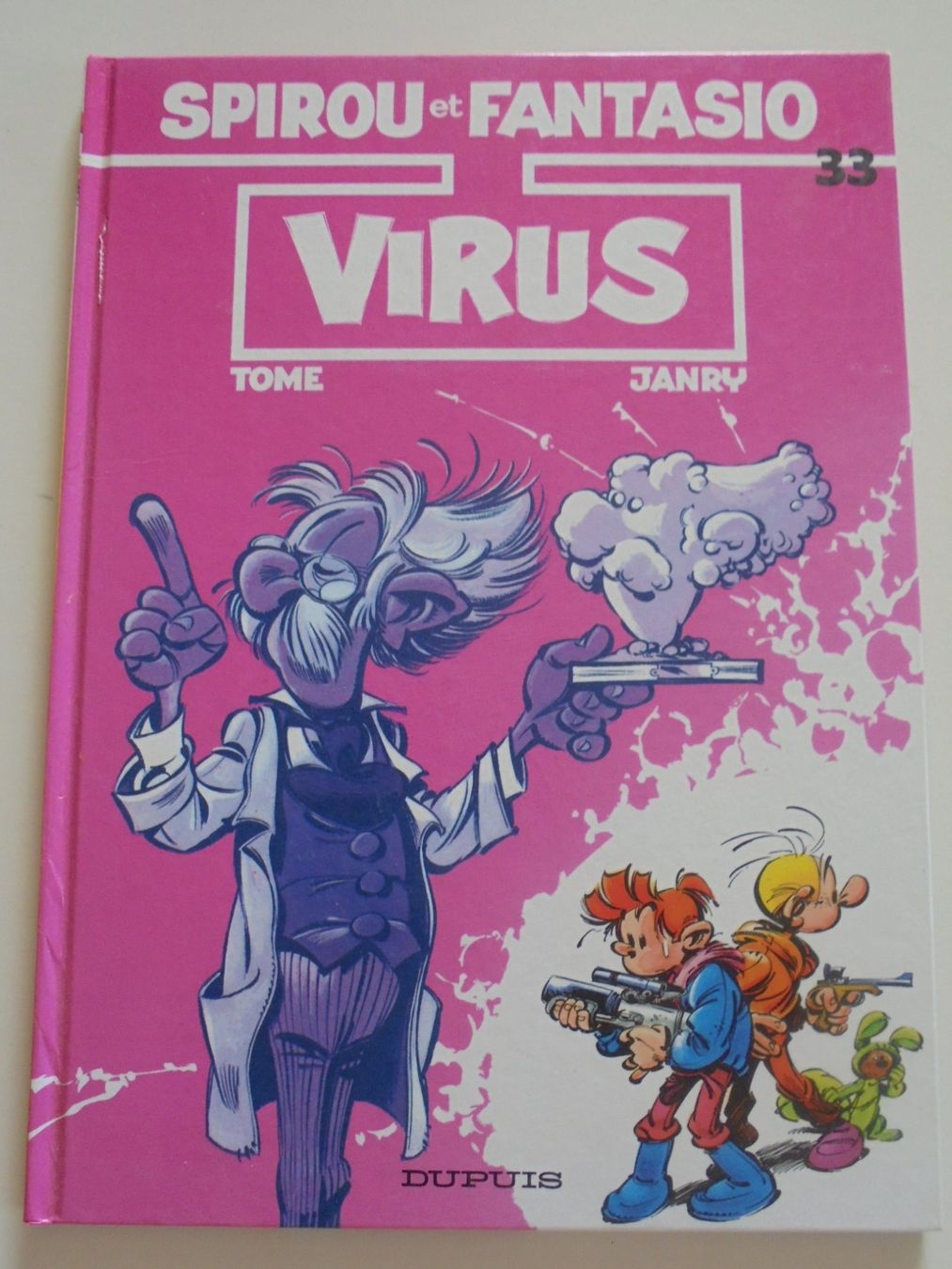 Fumetti: Spirou et Fantasio " 33) Virus " – Usato da Eclépens venduto da Consuelo