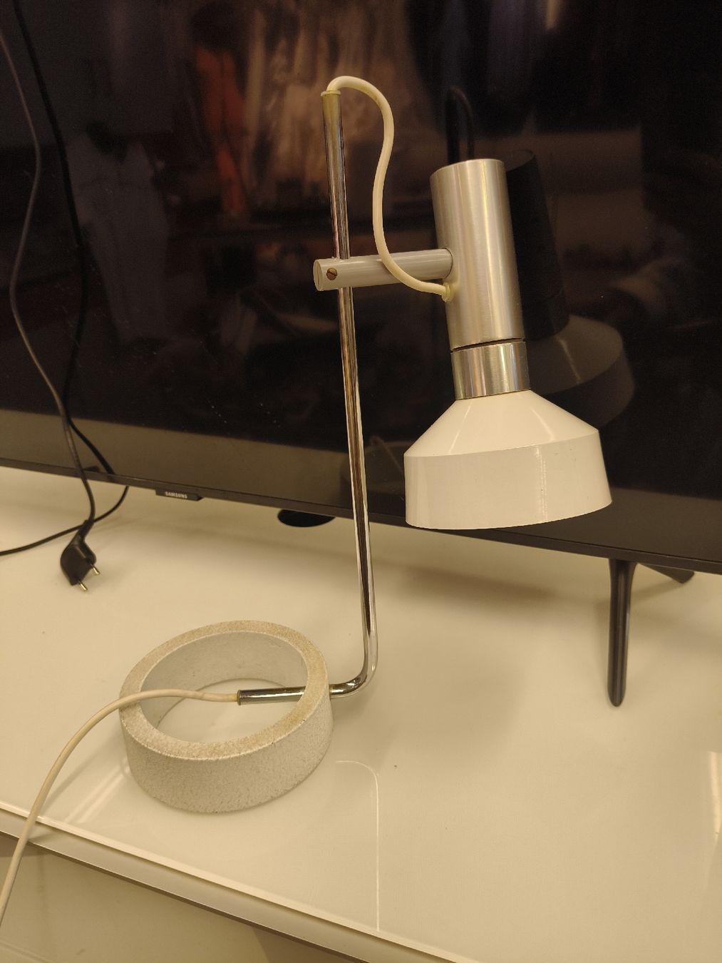 Lampen: Schreibtischlampe – Gebraucht aus Zwingen von inf_2blh 6
