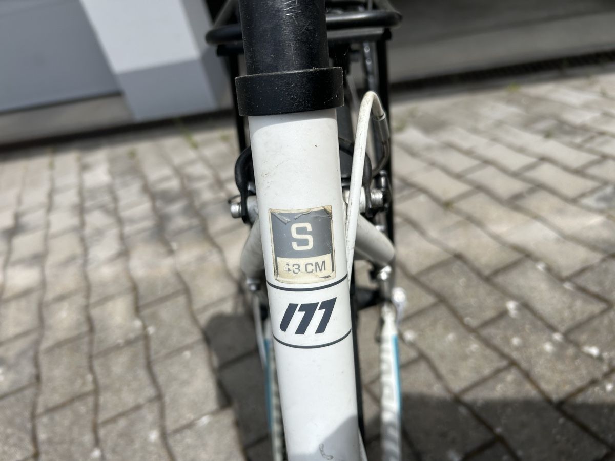 Velos: Fahrrad für Jugendliche  – Gebraucht aus Bettwiesen von Artanthik 2