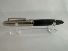 Füllfederhalter F Feder, schwarz silber, Neu 