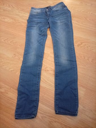 Jeans Damen Grösse 36 blau guter Zustand