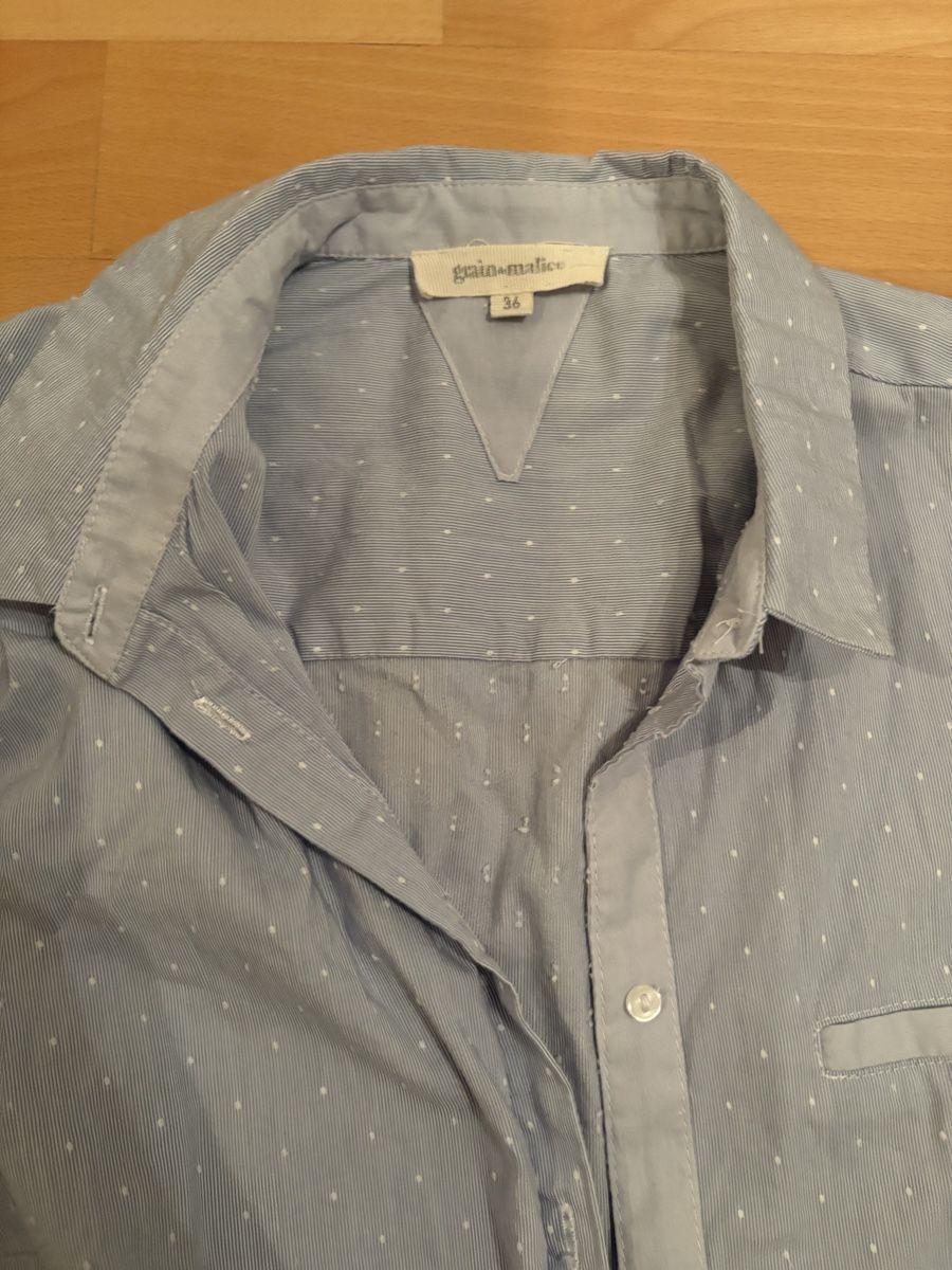 Blusen: Blue female shirt 36 – Gebraucht aus Rolle von gos_2xy5 1