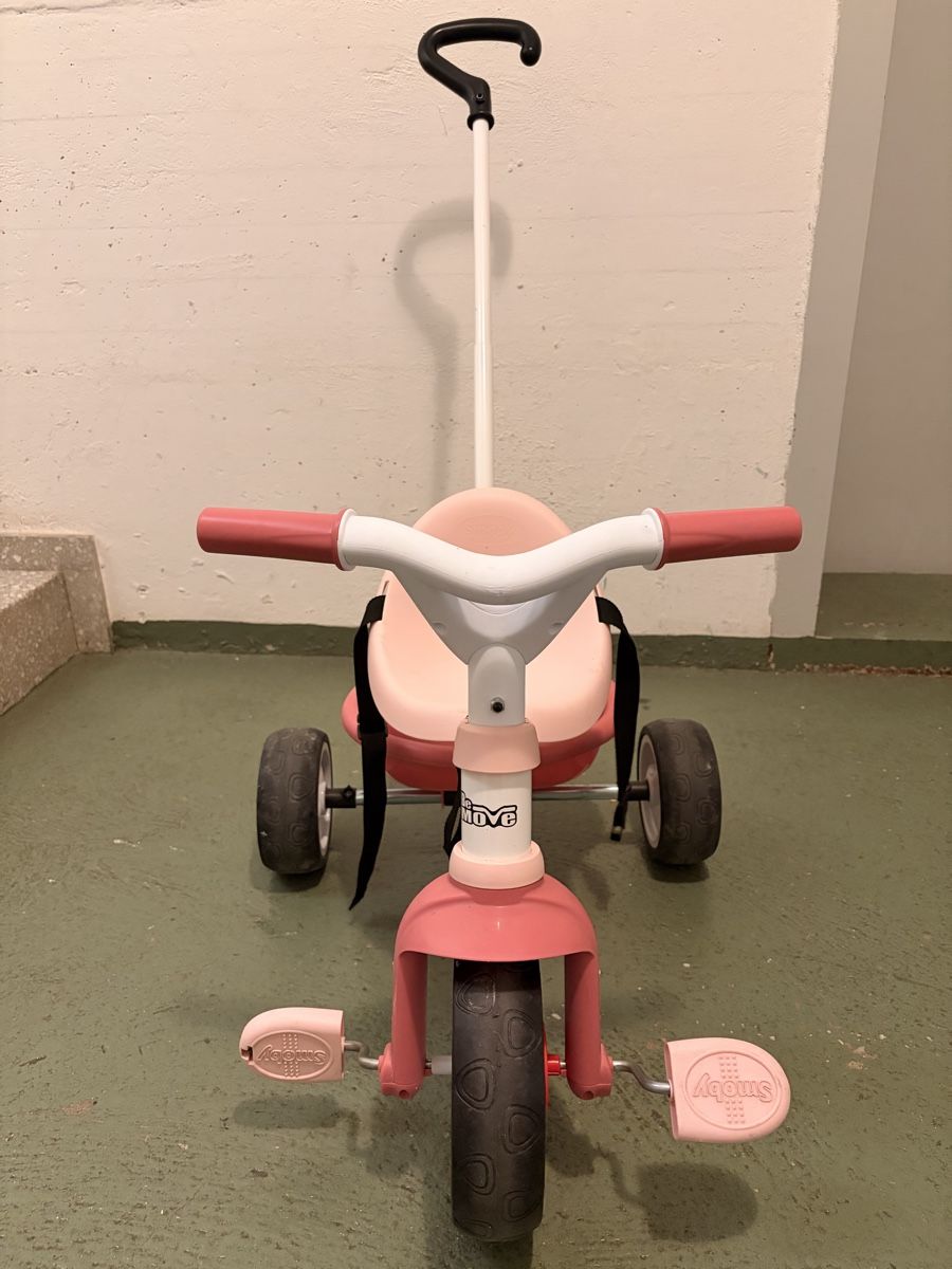 Smoby Fahrzeuge für Kinder: Dreirad Smoby – Gebraucht aus Wittenbach von laramarighetto 1