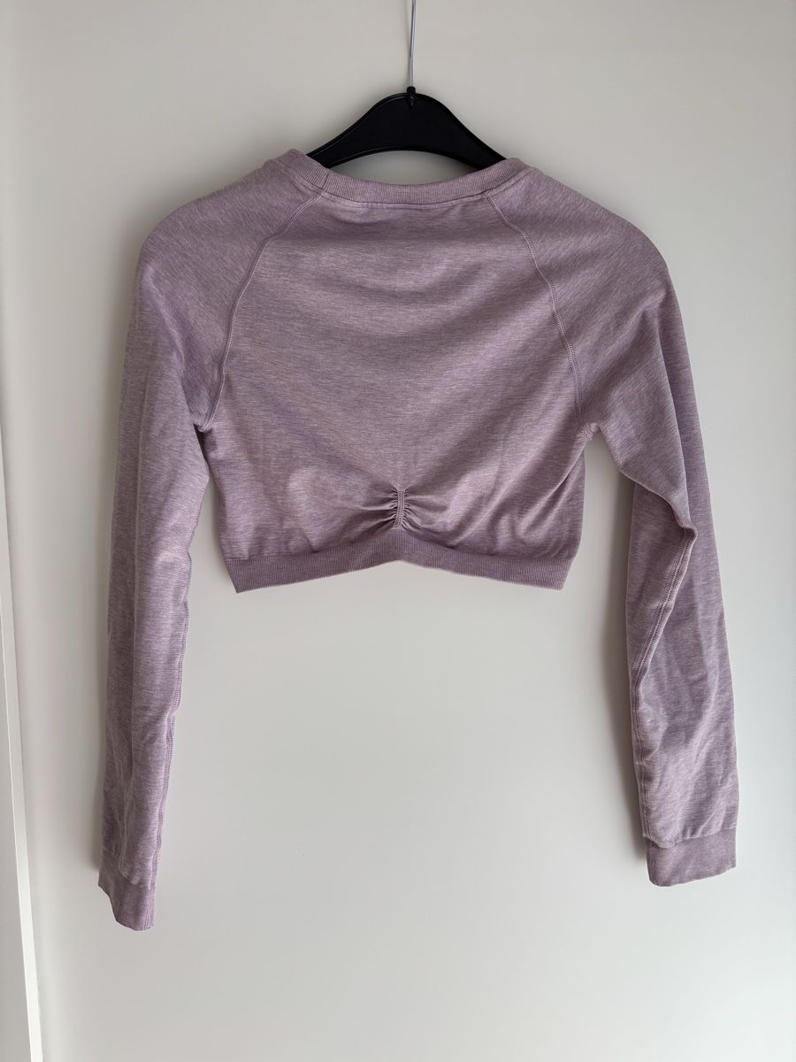 Gymshark Top: Gymshark Longsleeve Oberteil – Usato da Winterthur venduto da leimaj 3