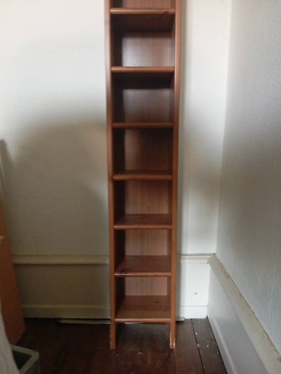 Scaffali: Schmales Büchergestell – Usato da Basel venduto da Petergunn 2