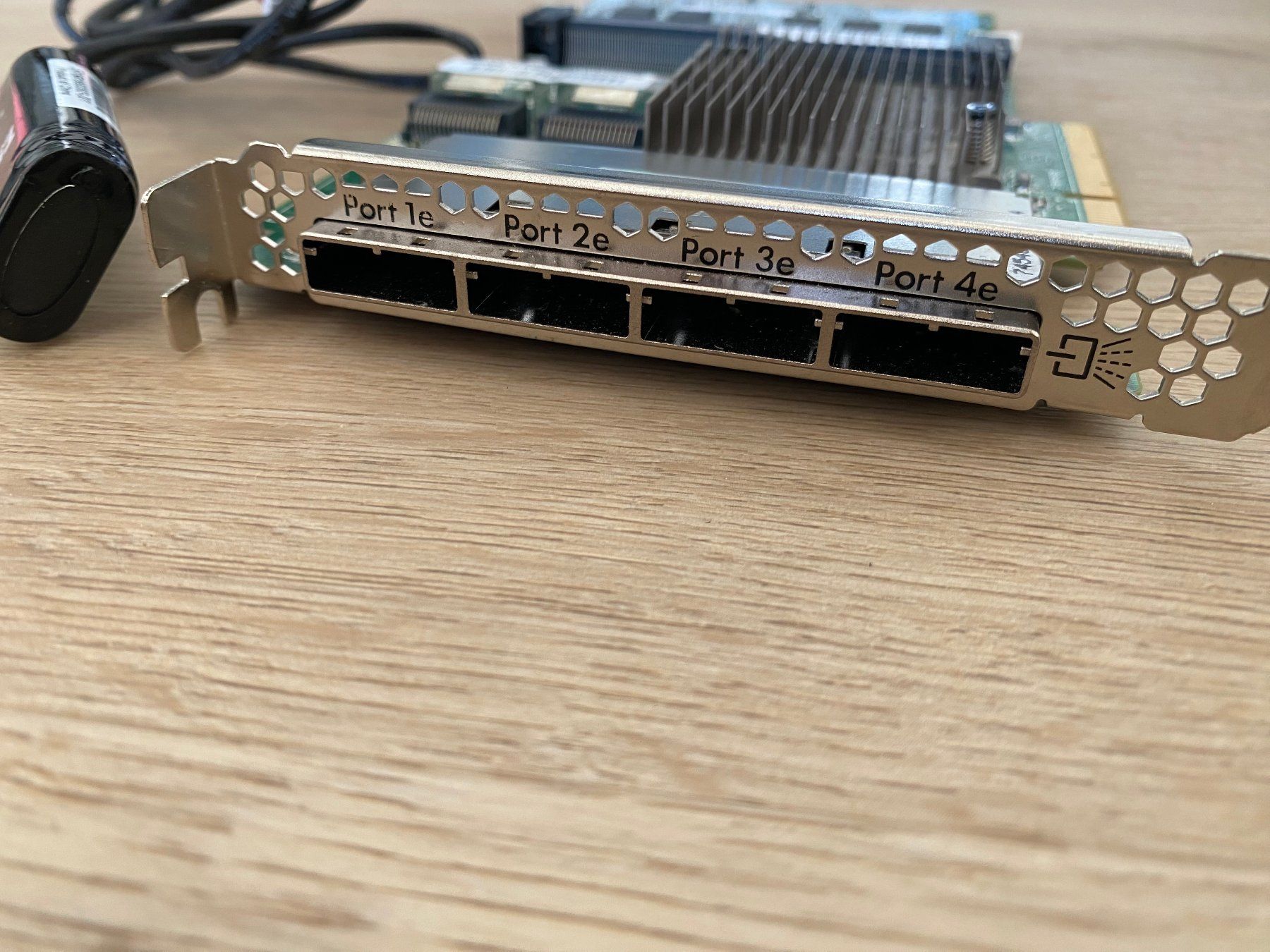 Hewlett Packard Lecteurs & Adaptateurs: HP Smart Array P222 RAID Controller 512MB Cache SAS SATA – D'occasion à Wetzikon ZH par BackToRetro 3