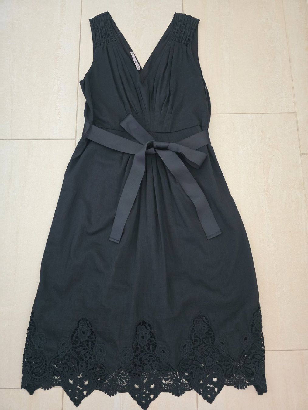 Kookai Vestiti: Schwarzes Kookai Kleid Gr. 40 – Usato da Steinhausen venduto da aengeli07