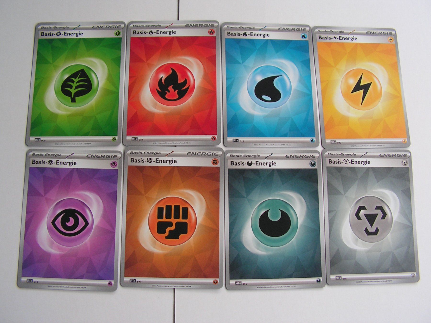 Pokémon Cartes à collectionner: 100 Basis Energie-Karten – Neuf (Voir description) à Aesch BL par Hansboeni