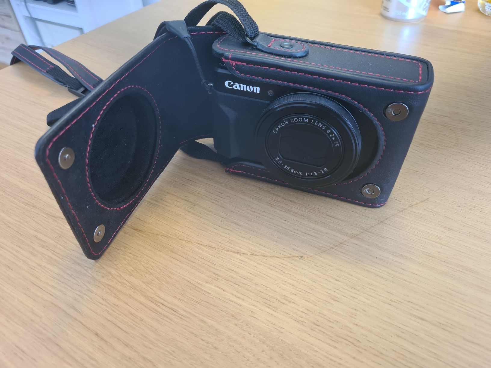 Canon Kamera: Kamara Canon G7X – Gebraucht aus Langnau i. E. von  3