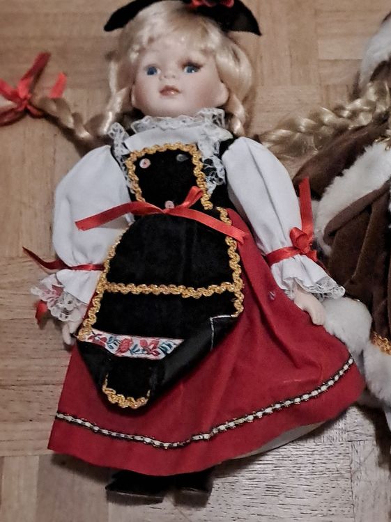 Poupée costume folklorque | Costume folklorque, Costume, Costume franças