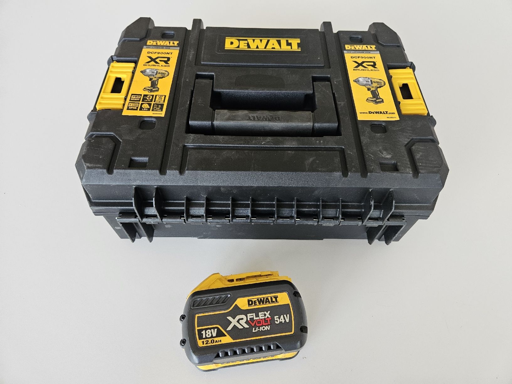 Dewalt Perceuses: Dewalt schlagmaschine DCF 900 NT – Neuf avec emballage d'origine à Regensdorf par Zem003 2
